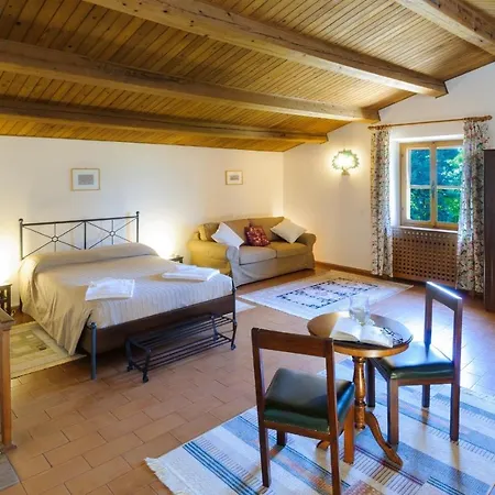 Convento Di San Francesco Frühstückspension Mondaino