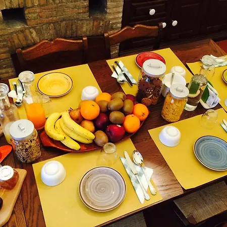 Convento Di San Francesco Alojamento de Acomodação e Pequeno-almoço Mondaino
