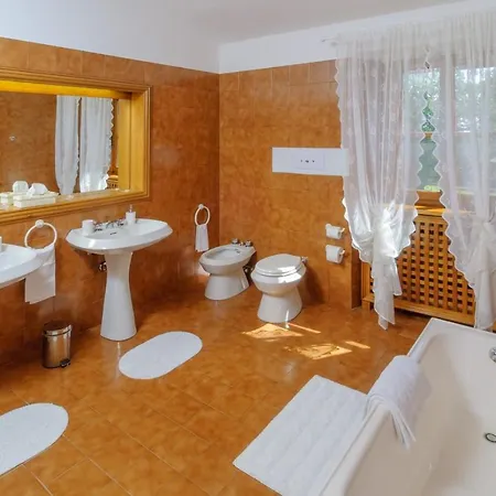 Convento Di San Francesco * Mondaino