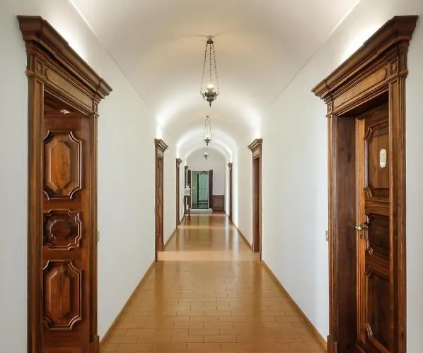 ベッド・アンド・ブレックファスト Convento Di San Francesco