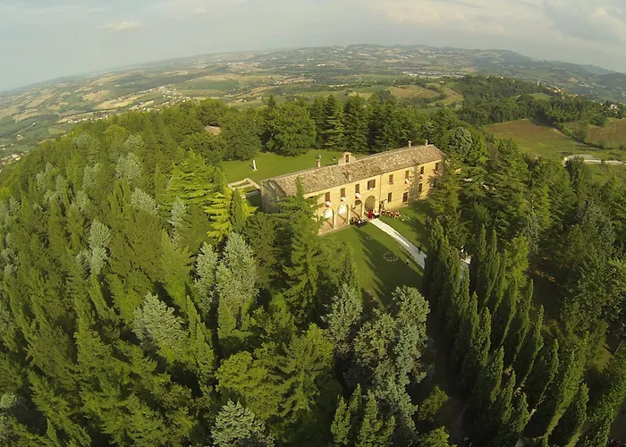 ベッド・アンド・ブレックファスト Convento Di San Francesco Mondaino