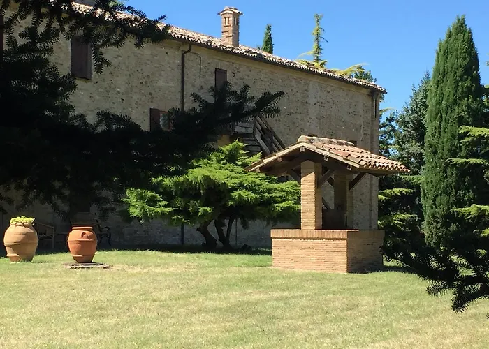 Convento Di San Francesco ベッド・アンド・ブレックファスト Mondaino